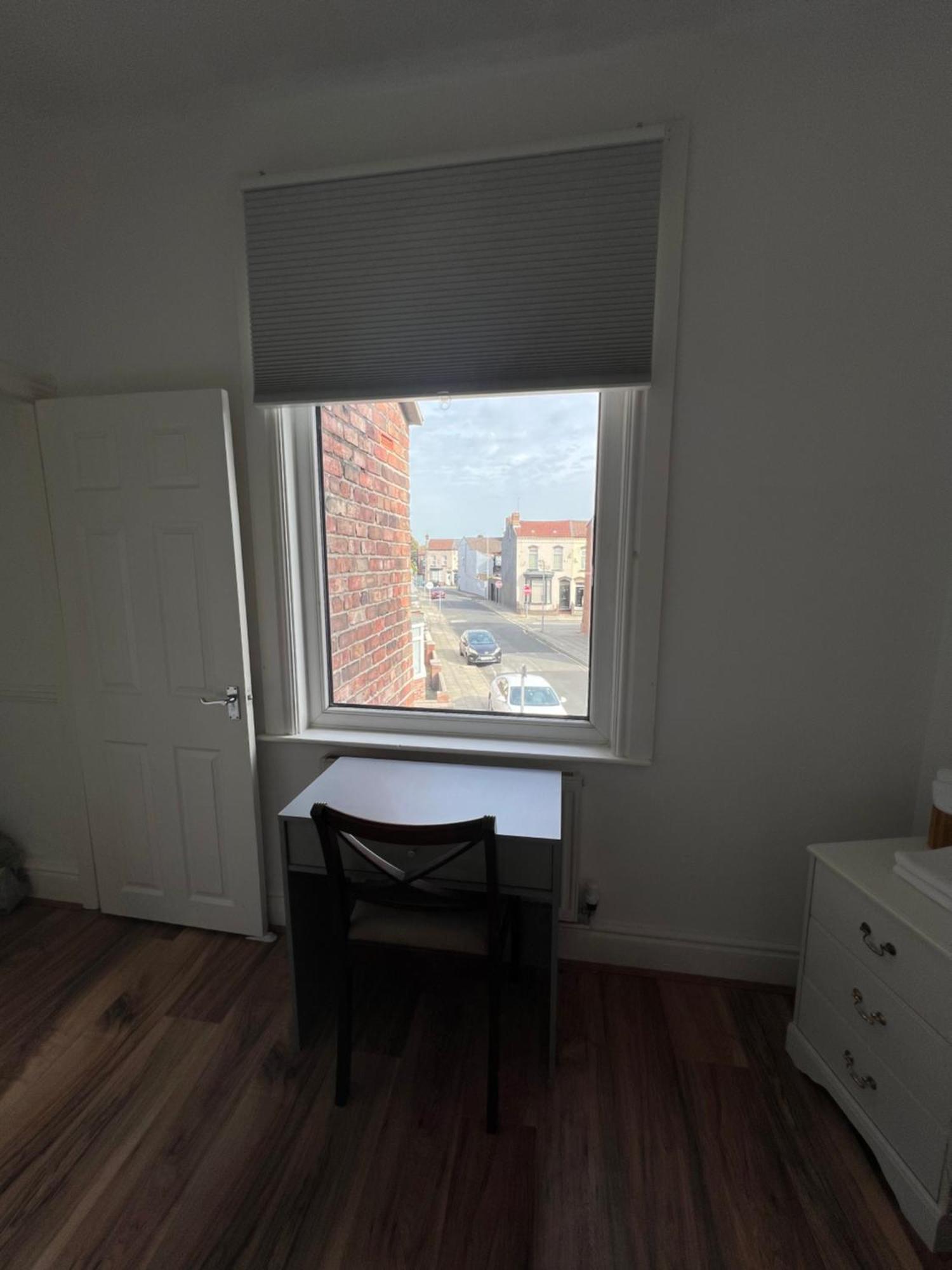 2025 Award Winner Liverpool Ivy House - 4 Bedrooms Екстериор снимка