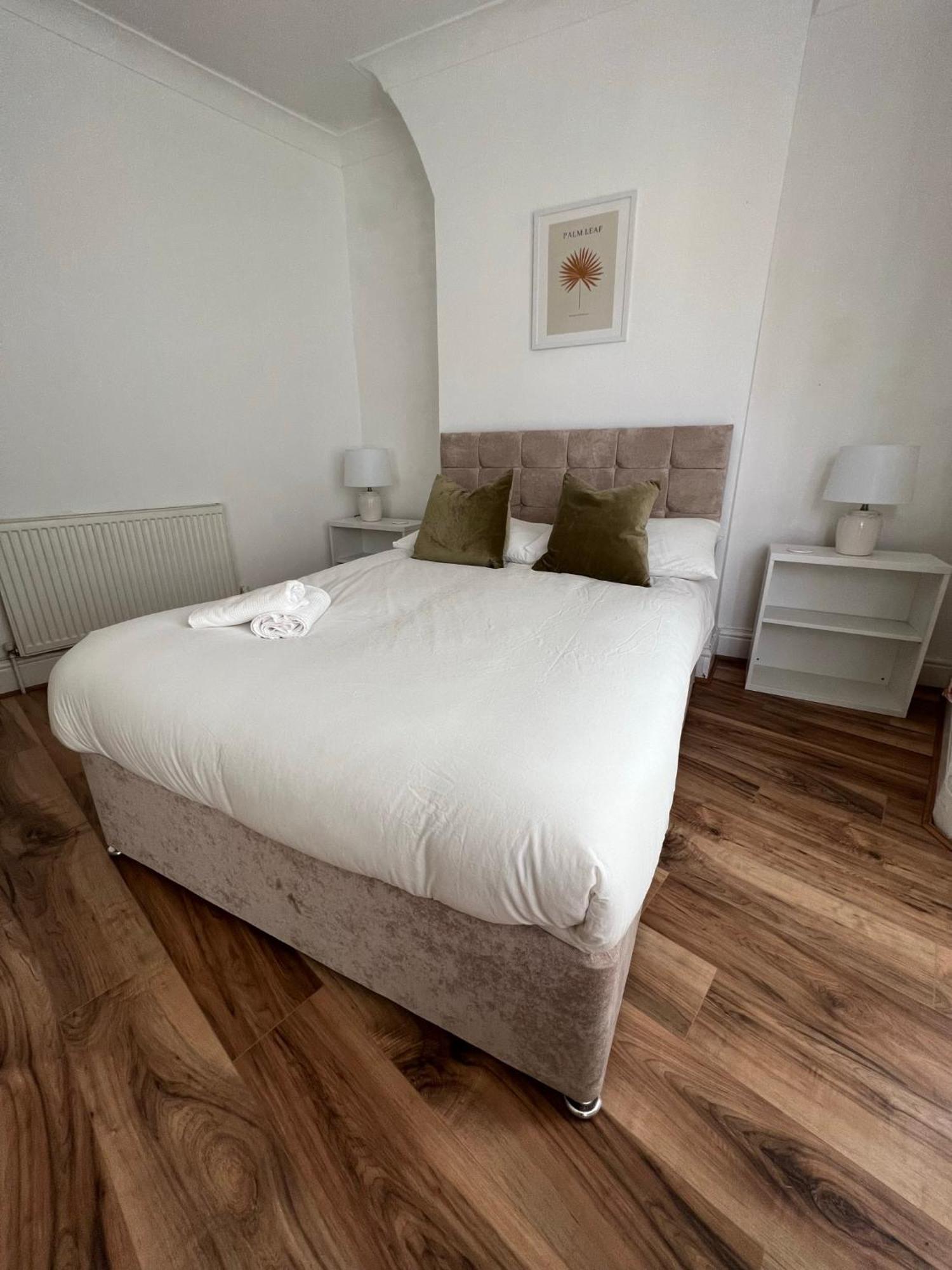 2025 Award Winner Liverpool Ivy House - 4 Bedrooms Екстериор снимка