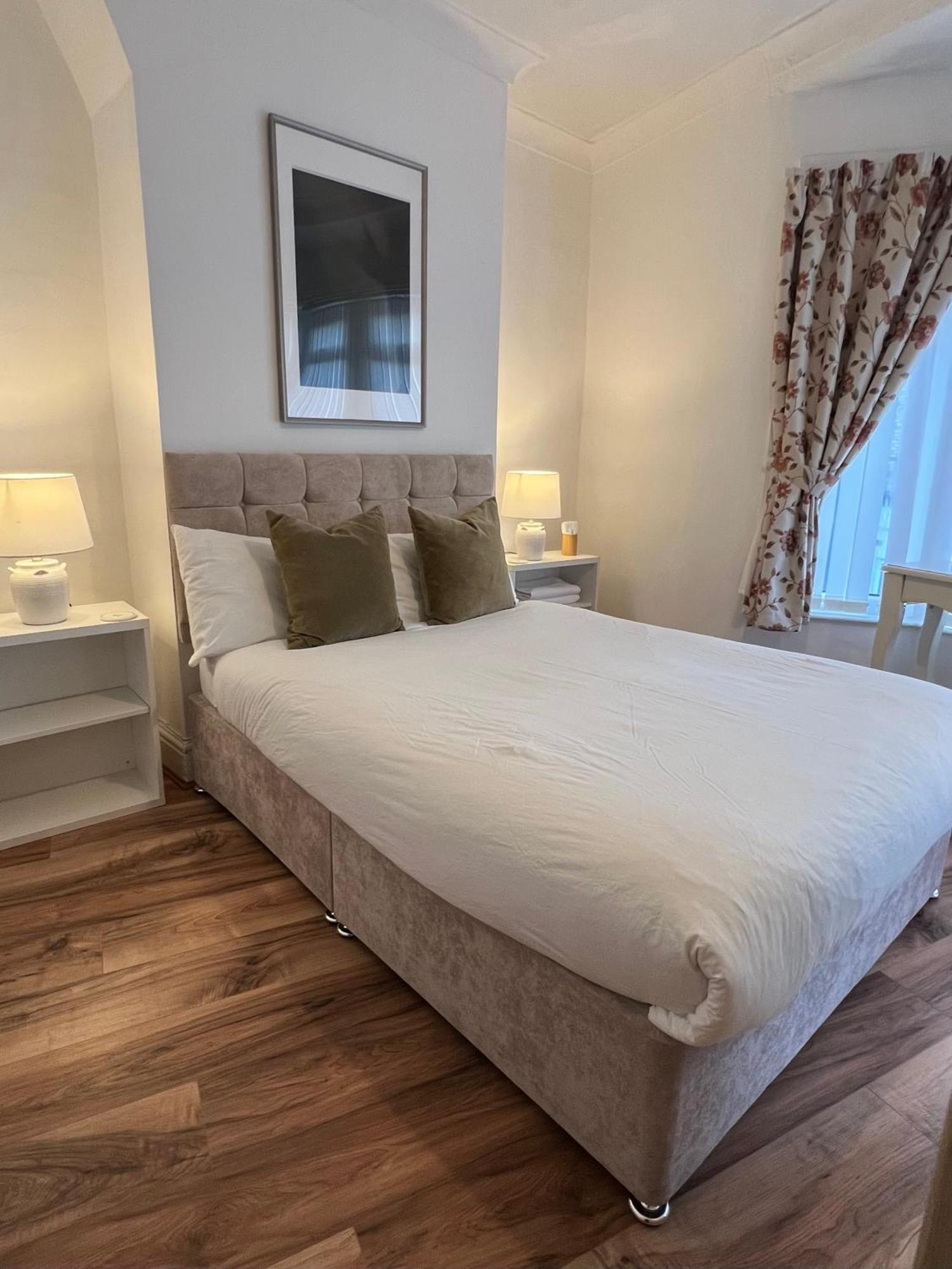 2025 Award Winner Liverpool Ivy House - 4 Bedrooms Екстериор снимка
