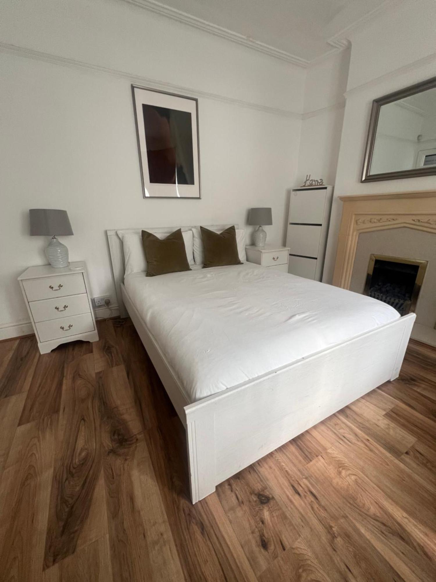 2025 Award Winner Liverpool Ivy House - 4 Bedrooms Екстериор снимка